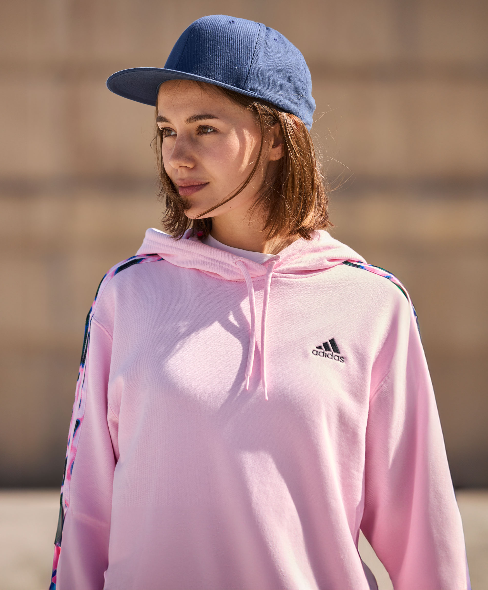 Adidas Hettegenser Dame