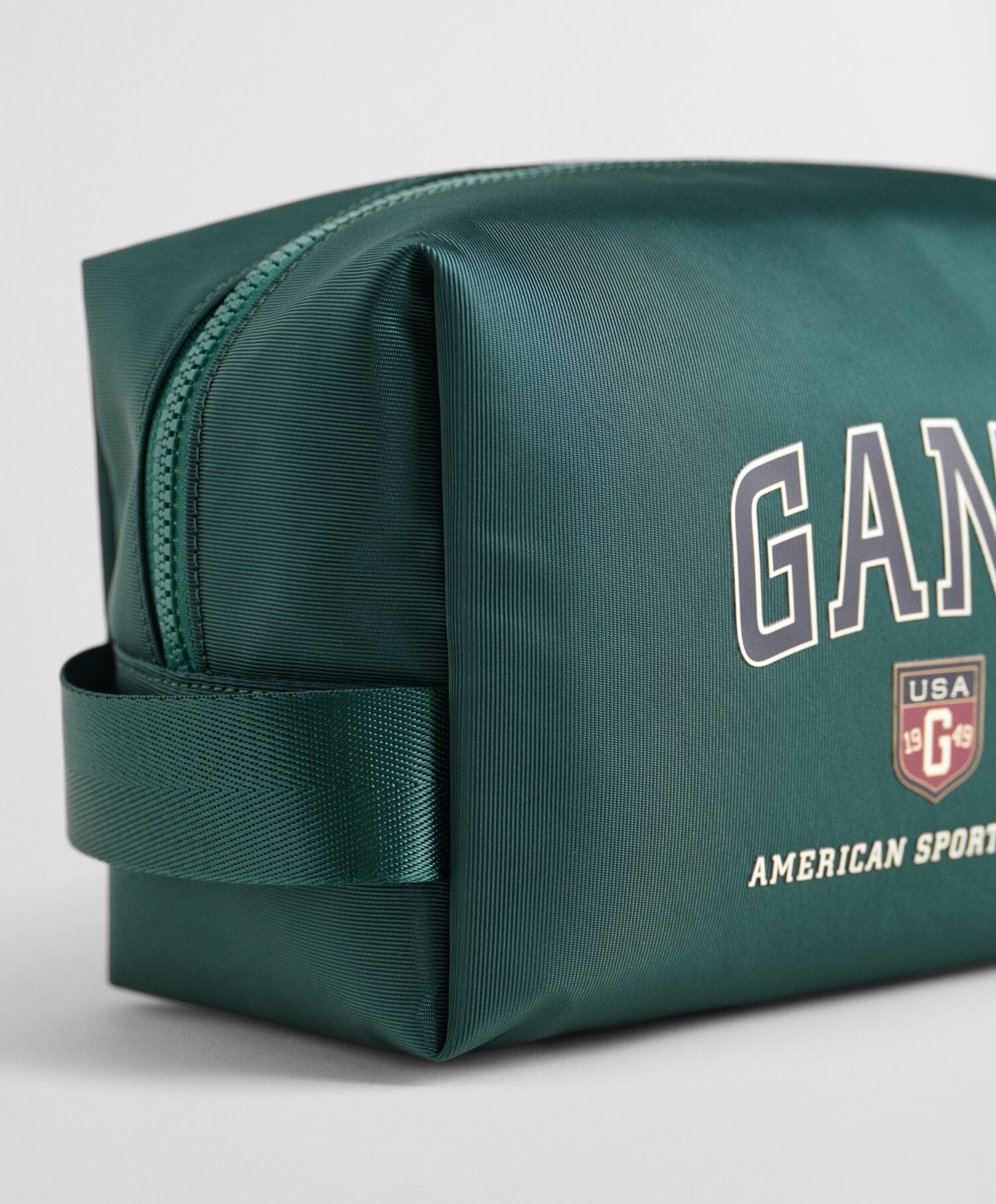 Gant Shield Wash Bag