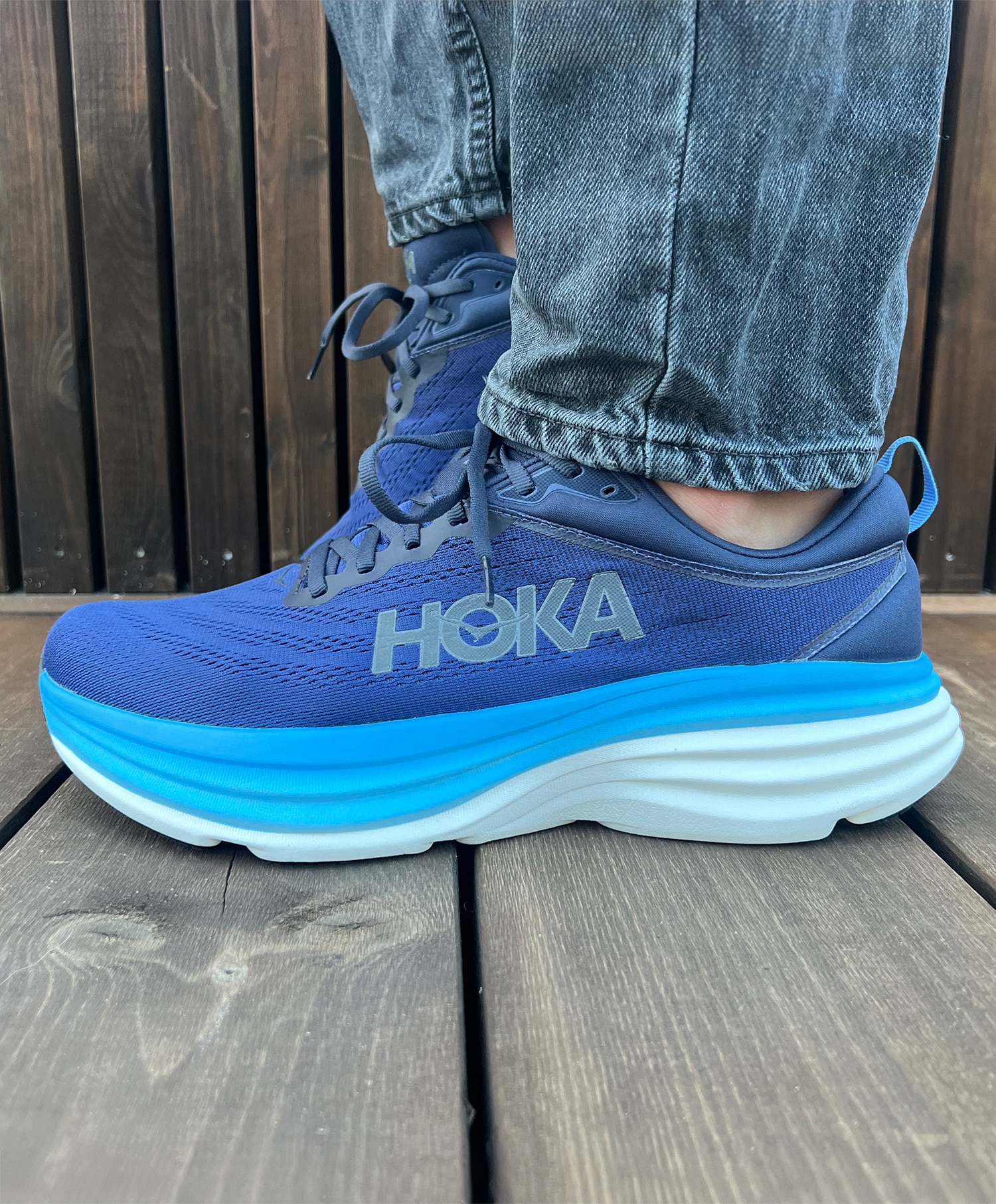 Hoka Men Bondi 8