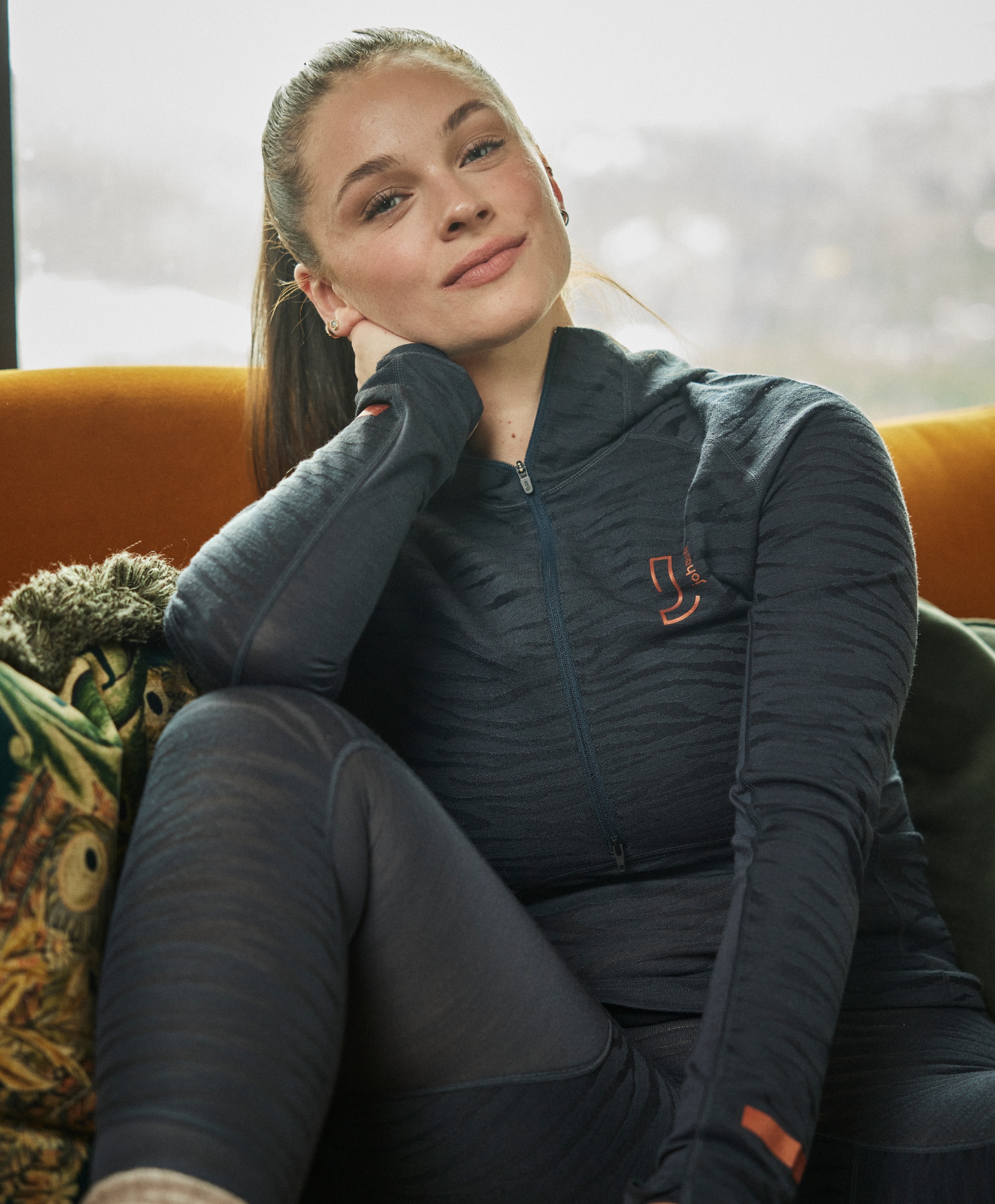 Johaug Advance Tech-Wool Hood