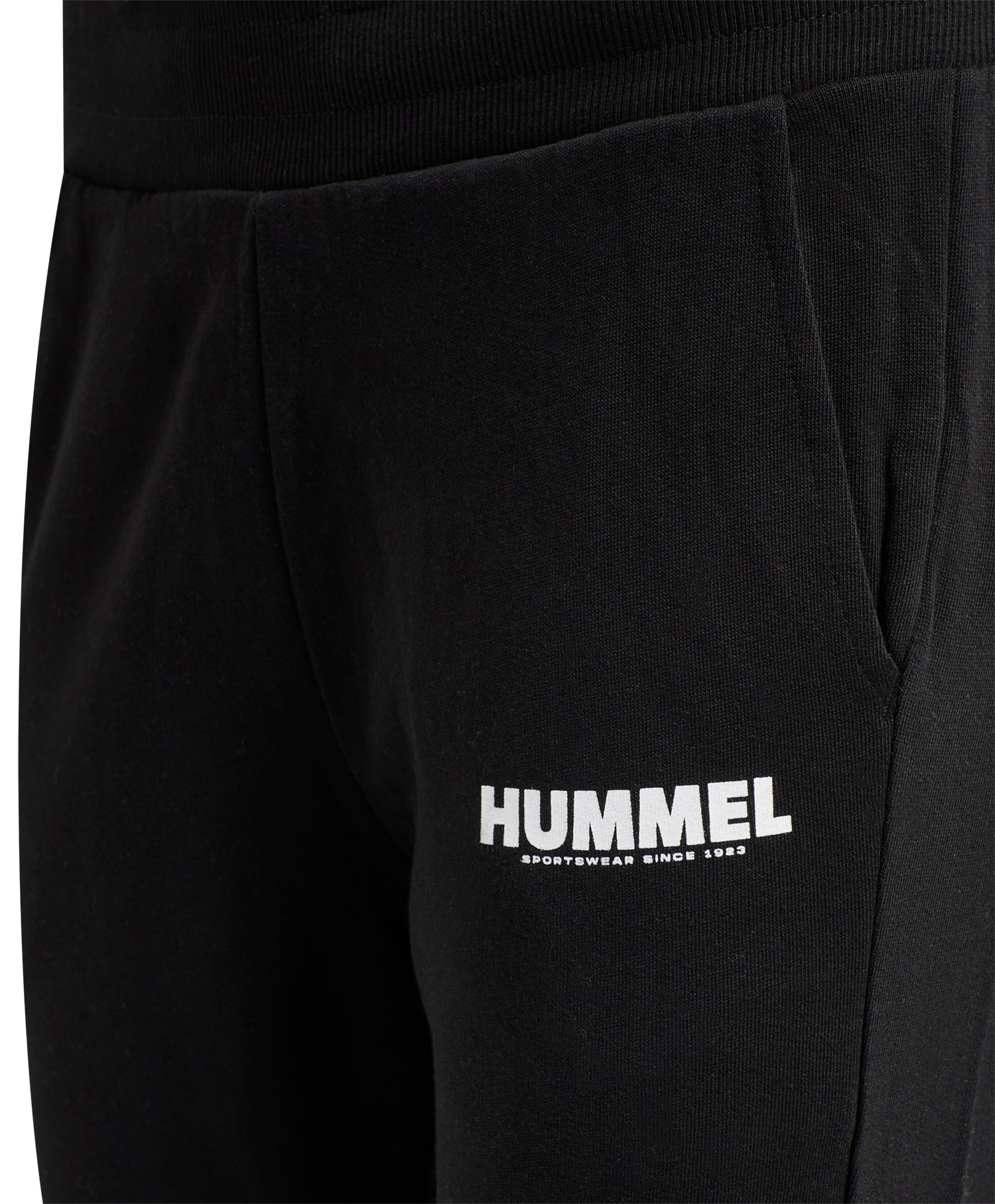 Hummel Legacy Tapered Pant