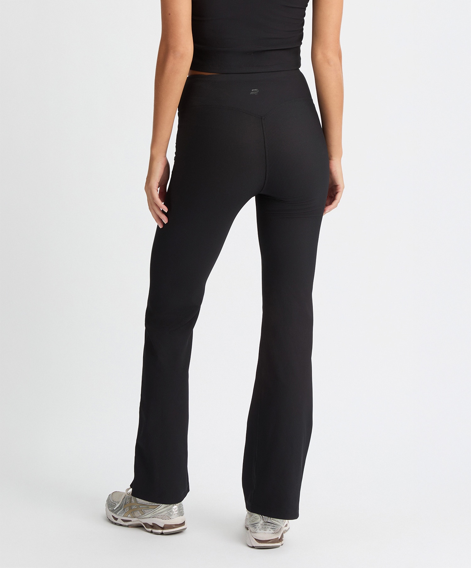 Röhnisch Ribbed Flare Pant